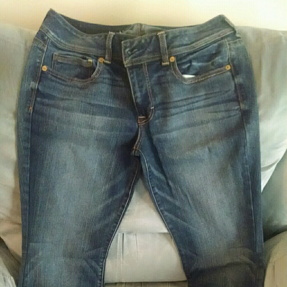 American Eagle favorite boyfriend jeans